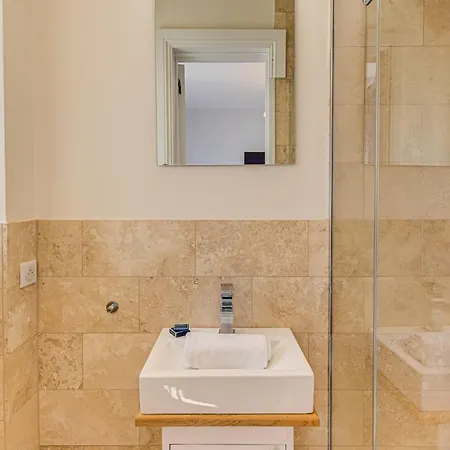 Aiguille Du Midi - Alpes Travel - Sleeps 6