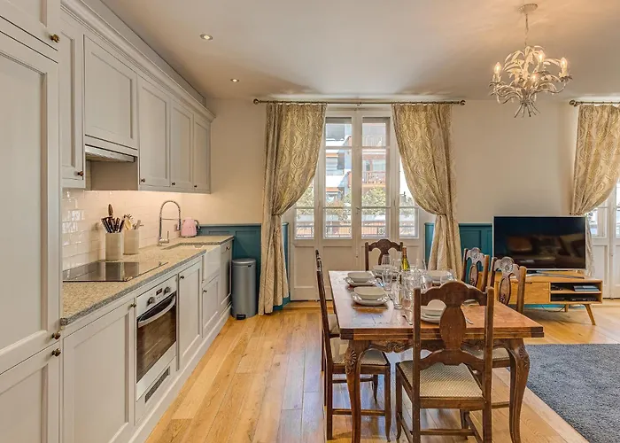 Apartman Aiguille Du Midi - Alpes Agency - Sleeps 6 *