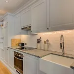 Aiguille Du Midi - Alpes Agency - Sleeps 6