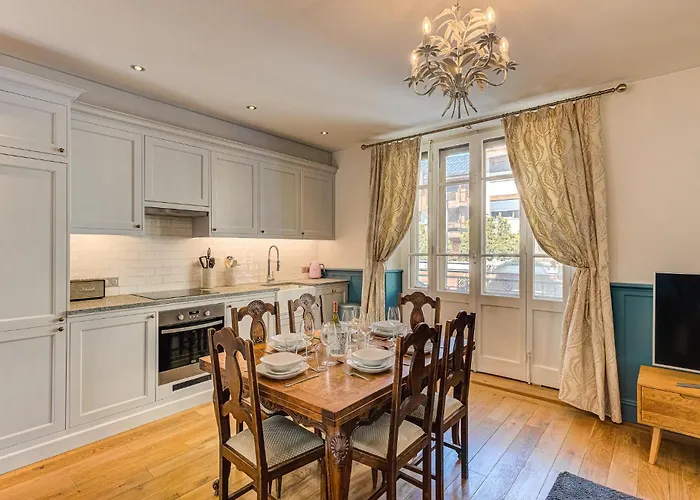 Aiguille Du Midi - Alpes Agency - Sleeps 6 * Chamonix